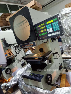 Multi - Lens Optical Measuring Machine Profile Projector With Stepping Motor Driving